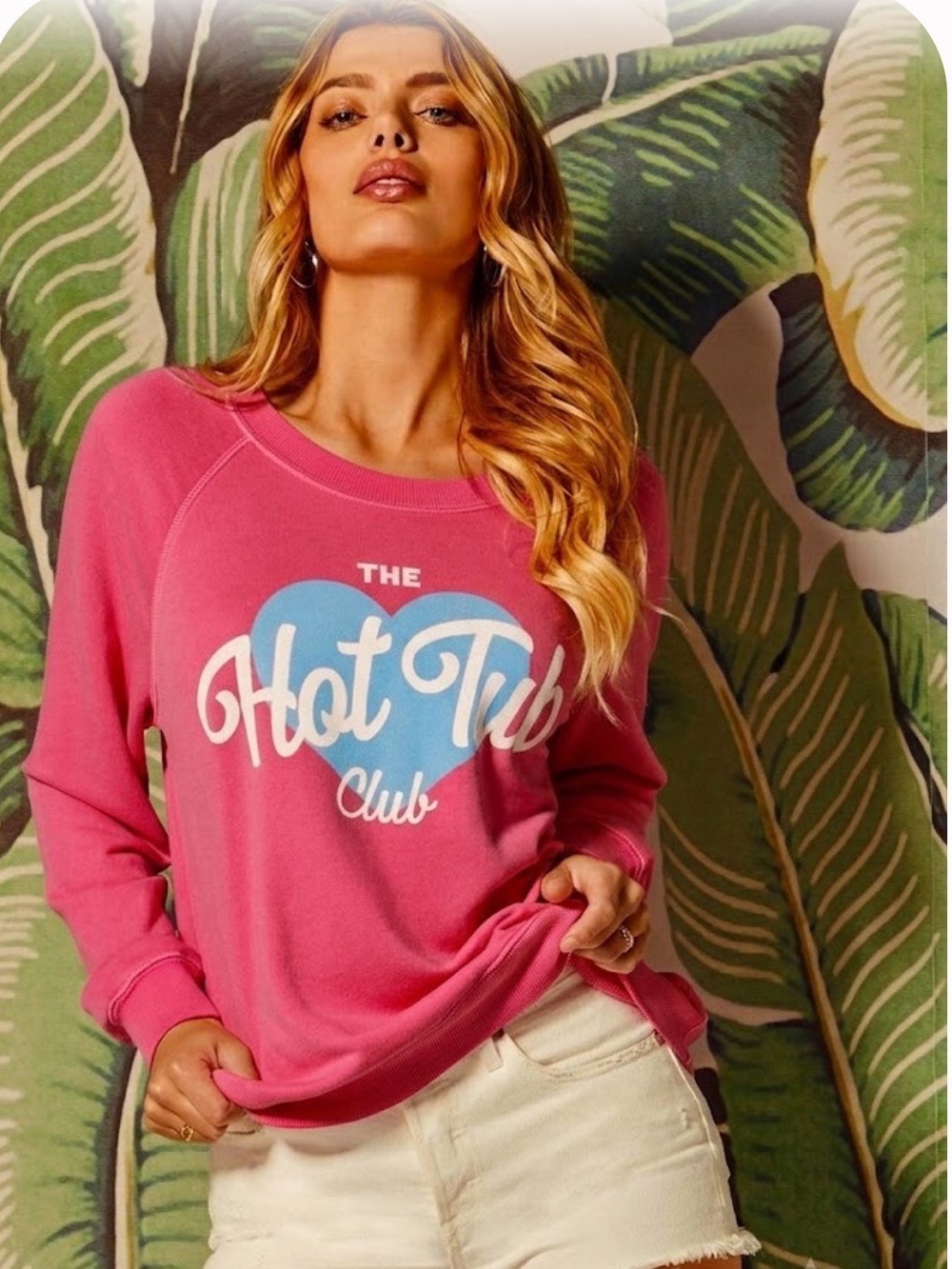 Wildfox ‘The Hot Tub Club’ Graphic Sweatshirt in Bubblegum - Size XL